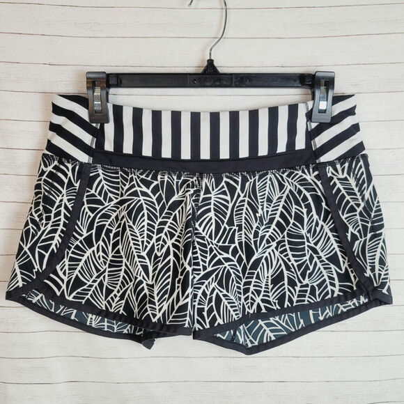 Lululemon Run Times 4 Way Stretch Short Black And White Palm Stripe, sz 6 - Picture 1 of 12